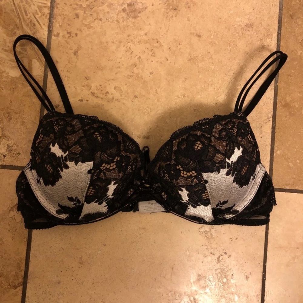 Victoria’s Secret Bra